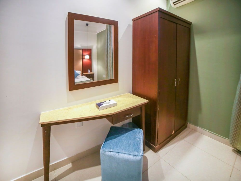 OYO 401 Al Zaidan For Furnished Units Standard Studio Double 5