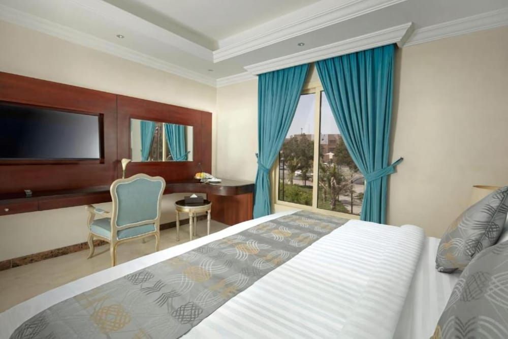 Three Points Al Salama Standard Double Room 13