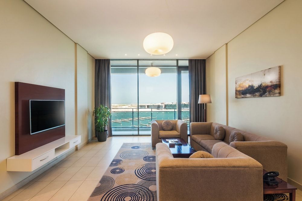 Boudl Al-Jubail Executive Suite, 2 Bedrooms, Marina View 6