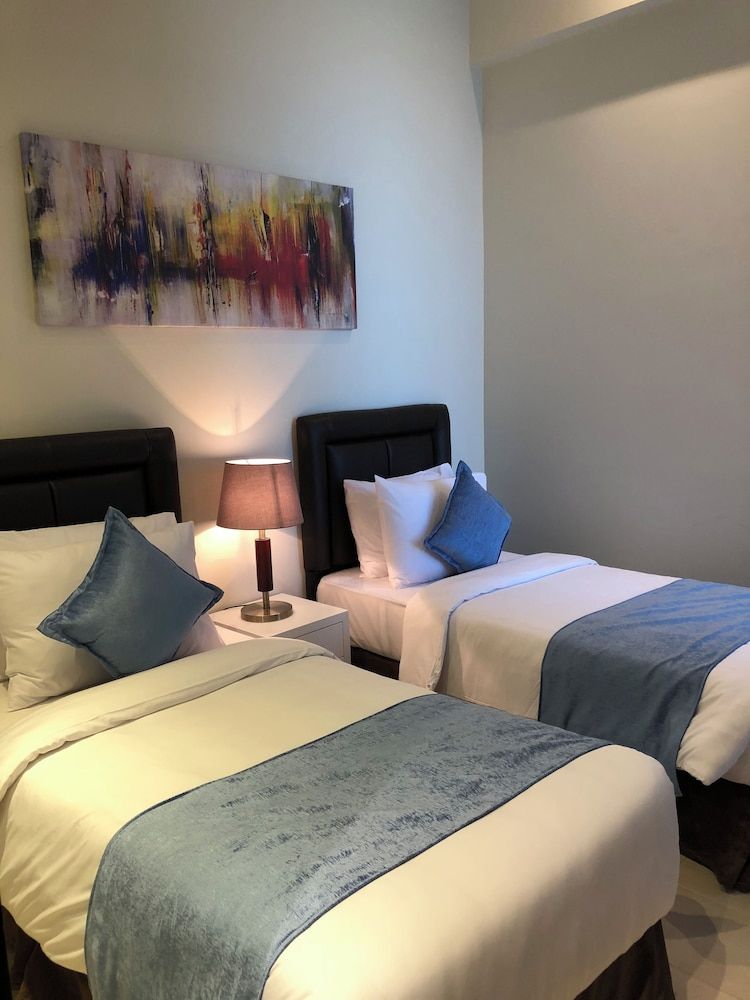 Boudl Al-Jubail Deluxe Suite, 3 Bedrooms, Partial Sea View 2