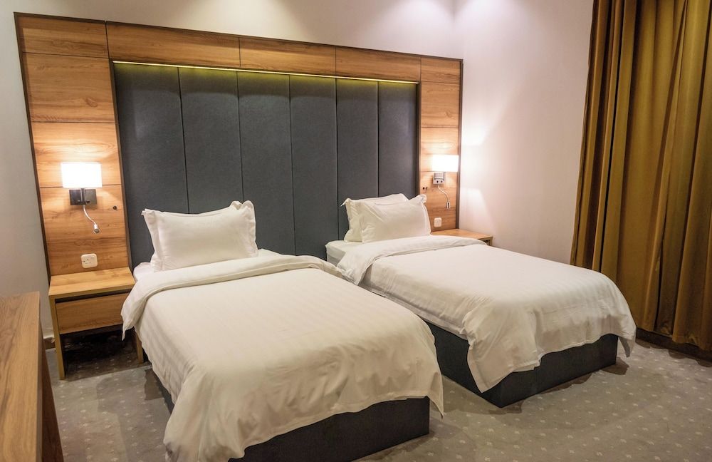 undefined Lavent Park