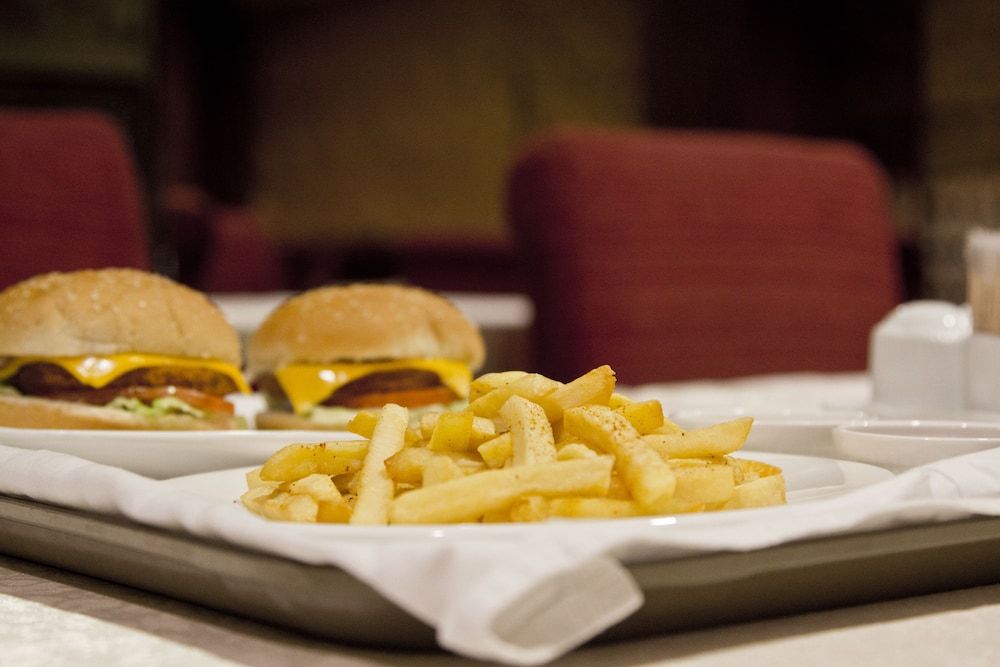 undefined EKONO by Leva Jeddah Airport Hotel 4