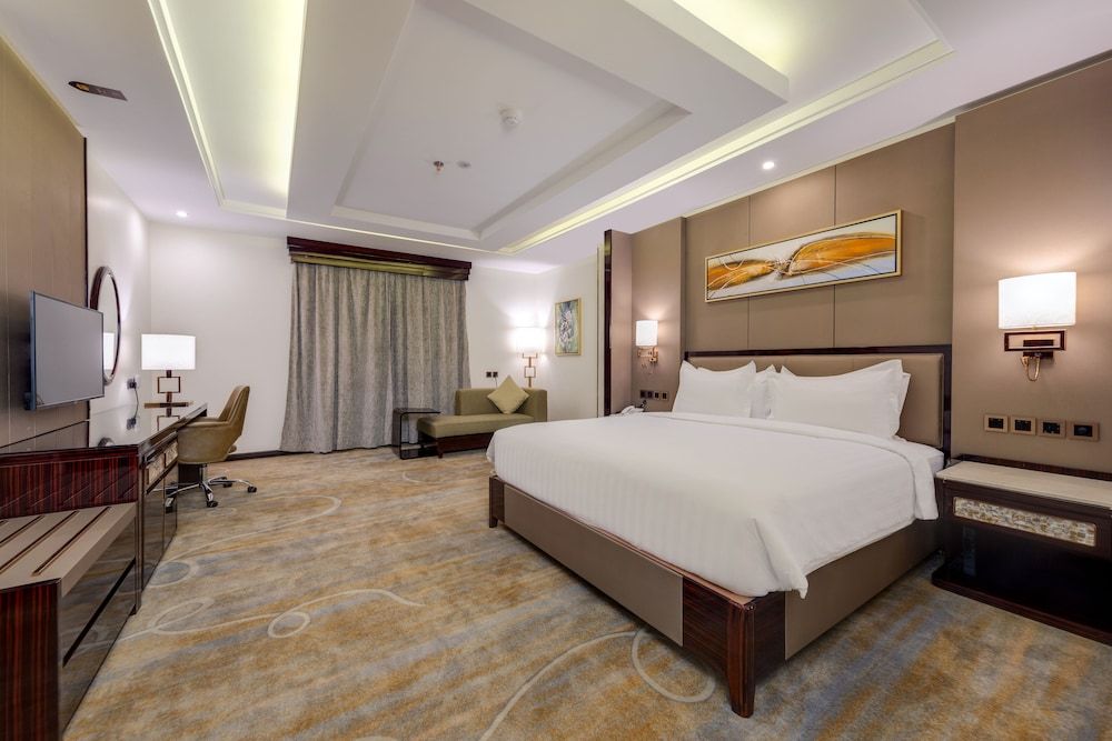 undefined Al Ertiqaa Hotel 9