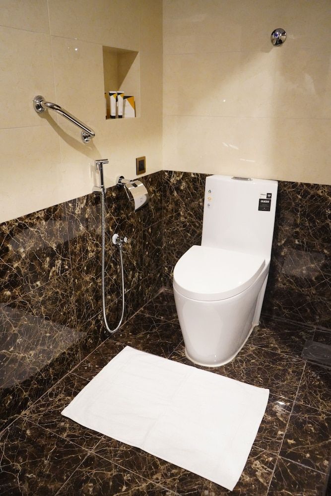 Al Ertiqaa Hotel Basic Double Room 4