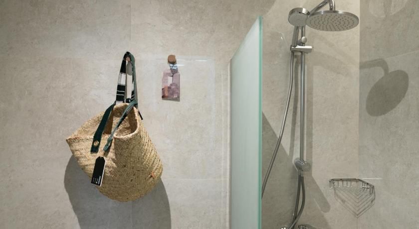 Shada Hotel Shati Twin Room 16