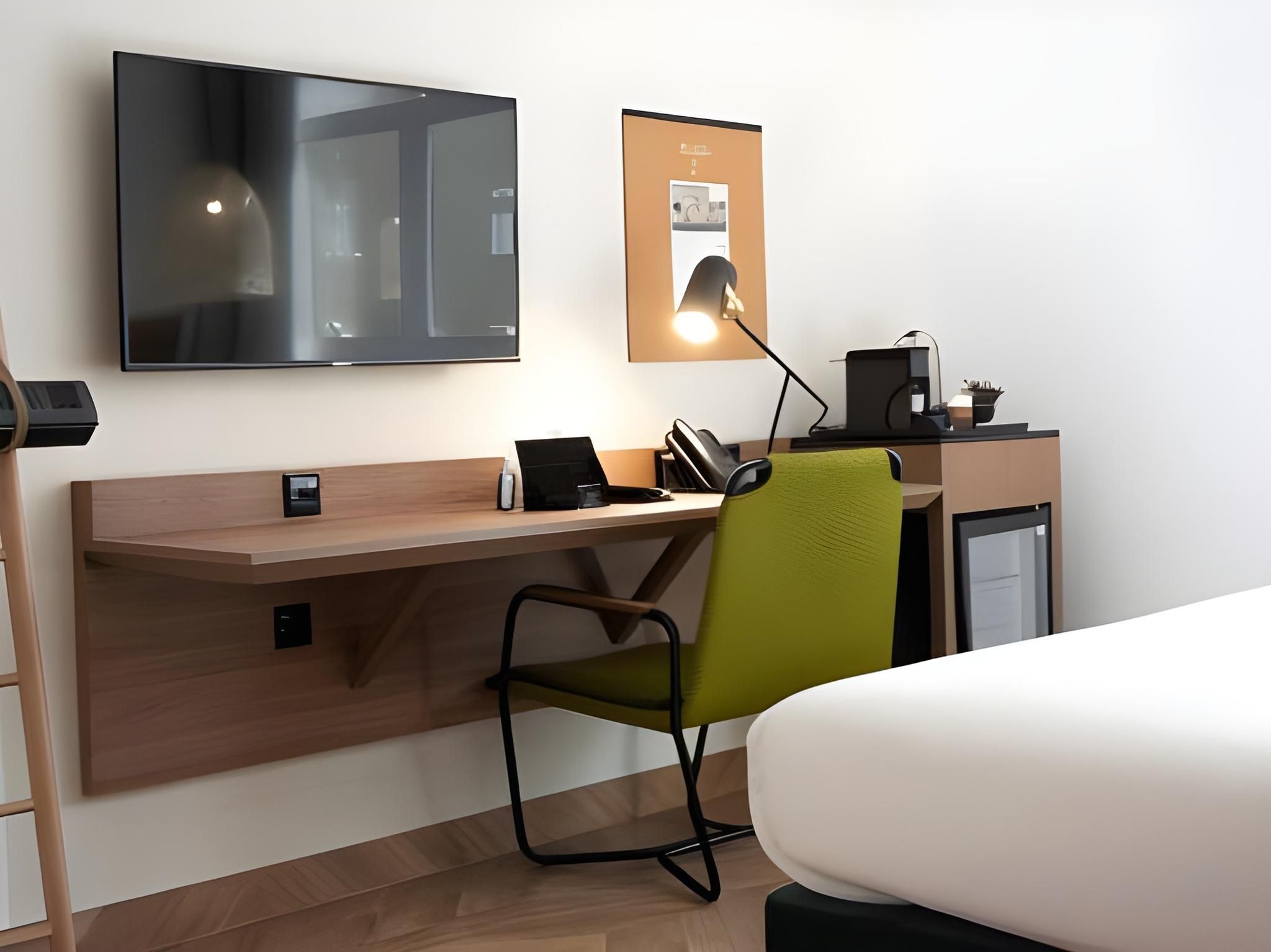 Shada Hotel Shati Twin Room 40