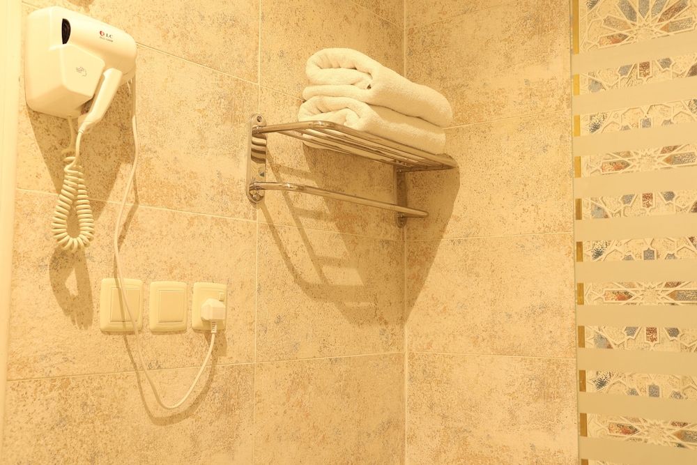 Areen Alnaeem Hotel Standard Room 2