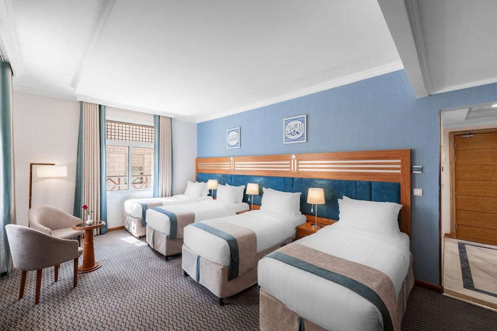 Standard Room, Multiple Beds, City View