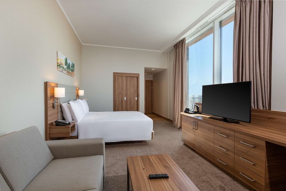 Room, 1 Queen Bed with Sofa bed