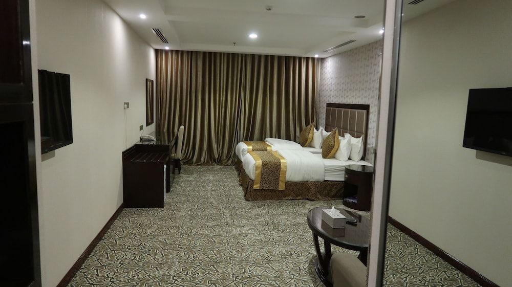 Lotus Hotel Twin Room 2