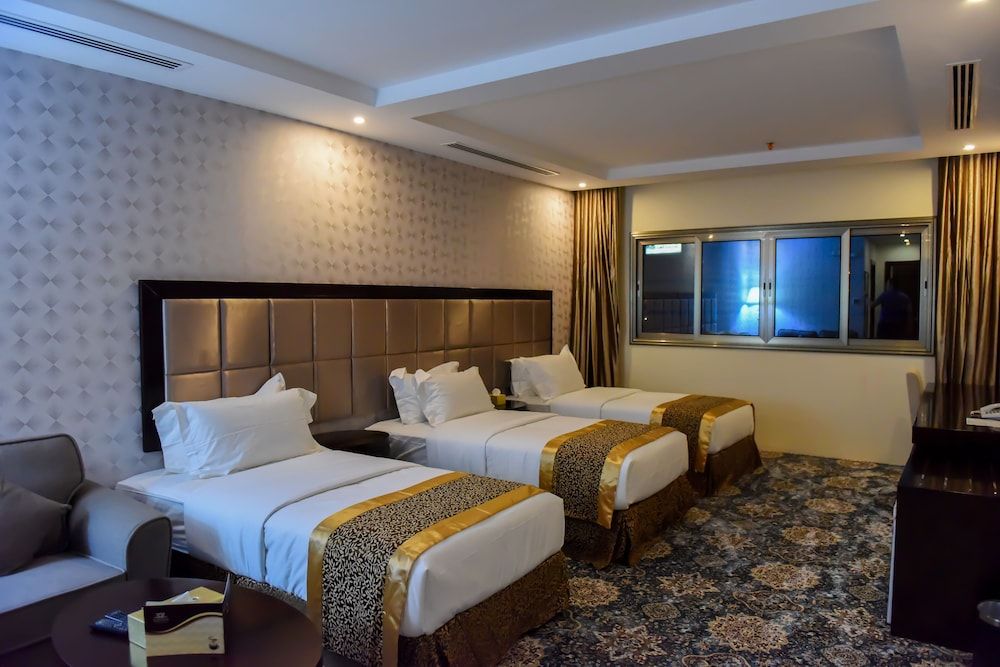 Lotus Hotel Triple Room 4