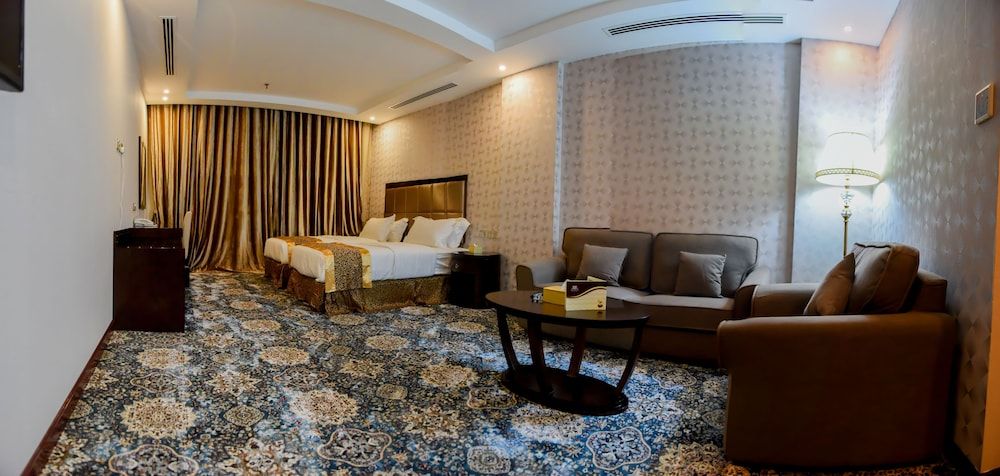 Lotus Hotel Twin Room 5
