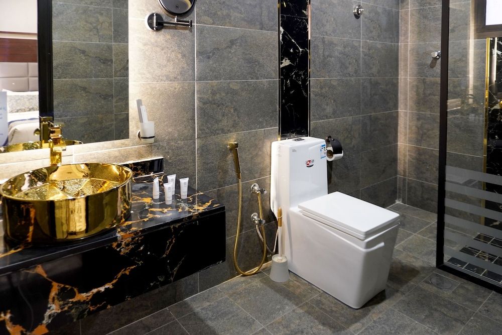 Swat Hotel Apartment 2 Double or Twin Room 13