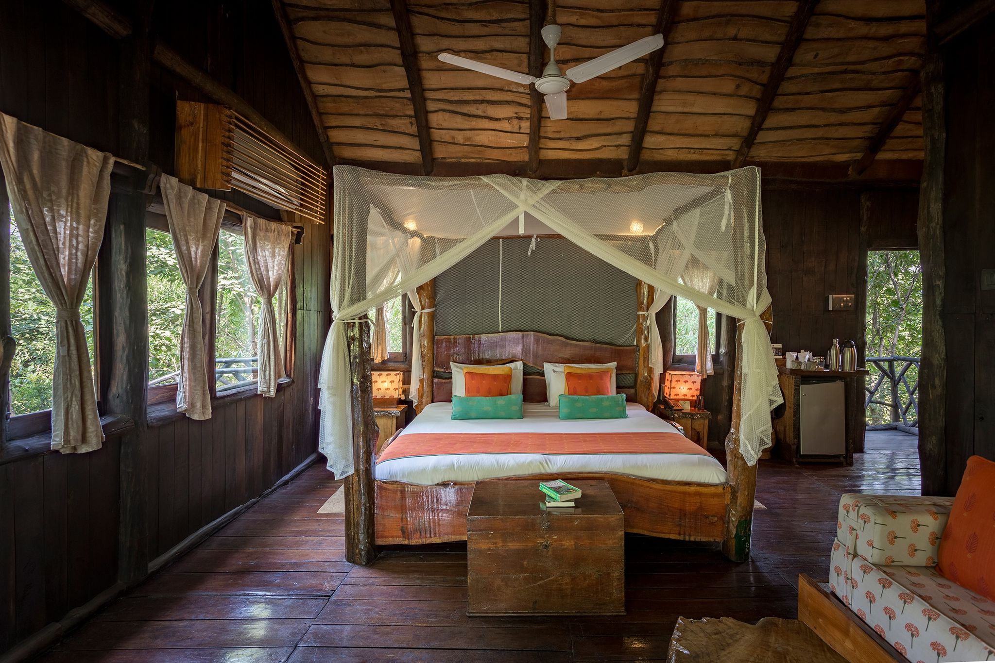 Tree House Hideaway — property photograph 5