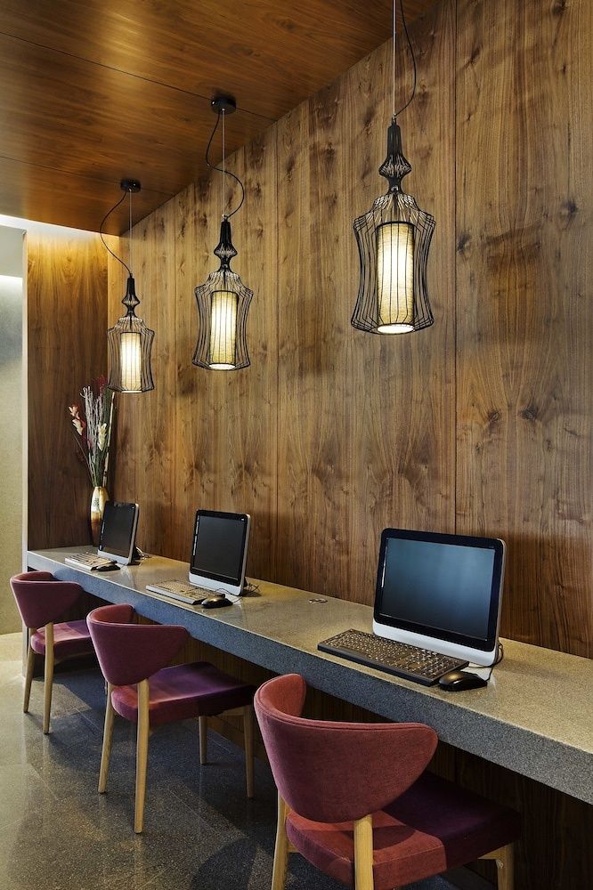 undefined Plaza Premium Day Hotel 3