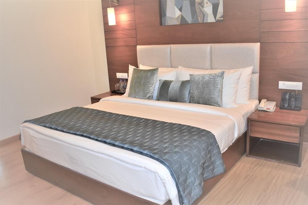Fortune Deluxe Room