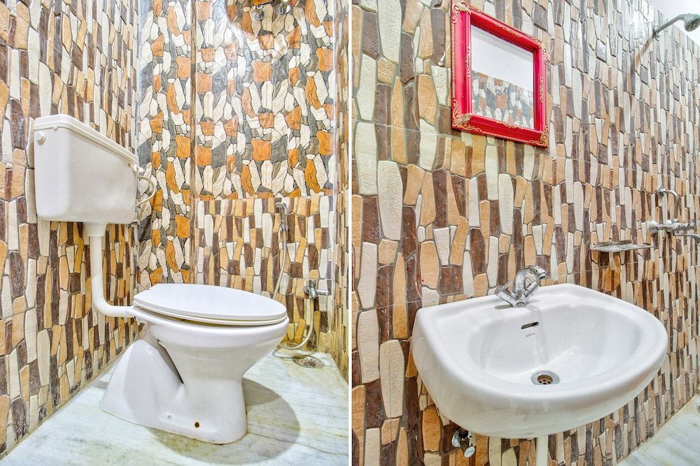 Hotel O Kukas Guest House SPOT ON NON-AC 4