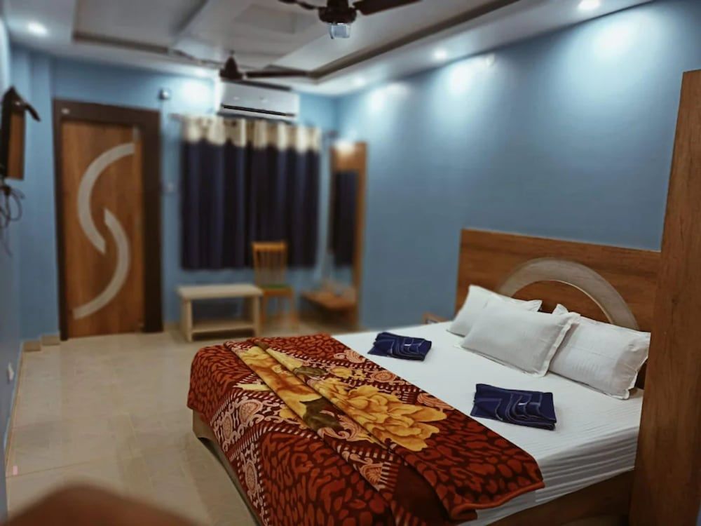 Deluxe Double Room, Balcony, City View