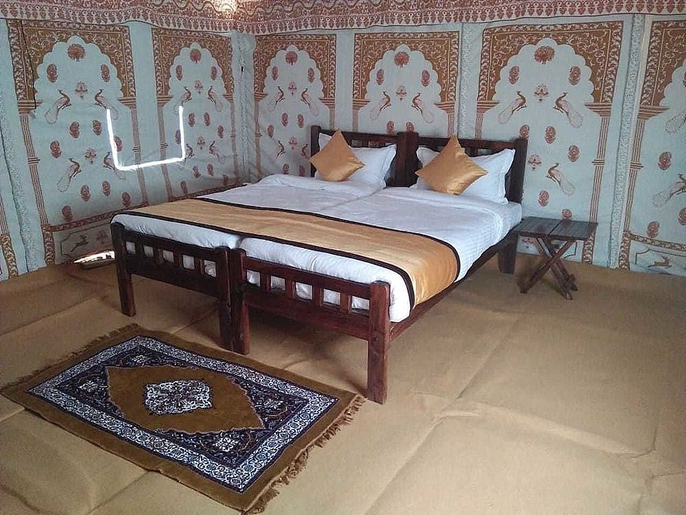 Luxury Cottage Tent