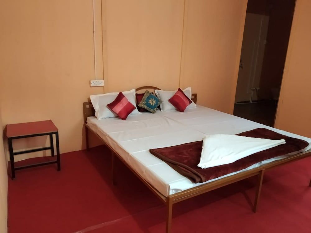 Prayag Divine Kumbh Camp - Hostel Deluxe Room