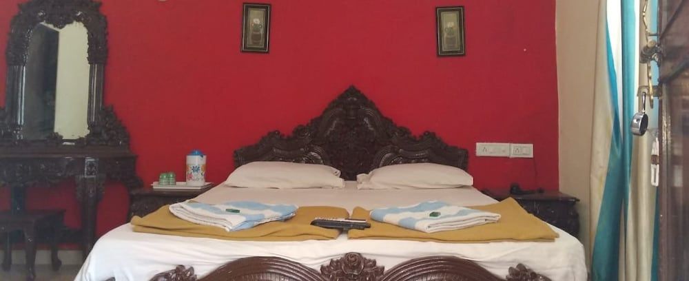 Redwood Resort Matheran Superior Double Room, 1 Double Bed 9