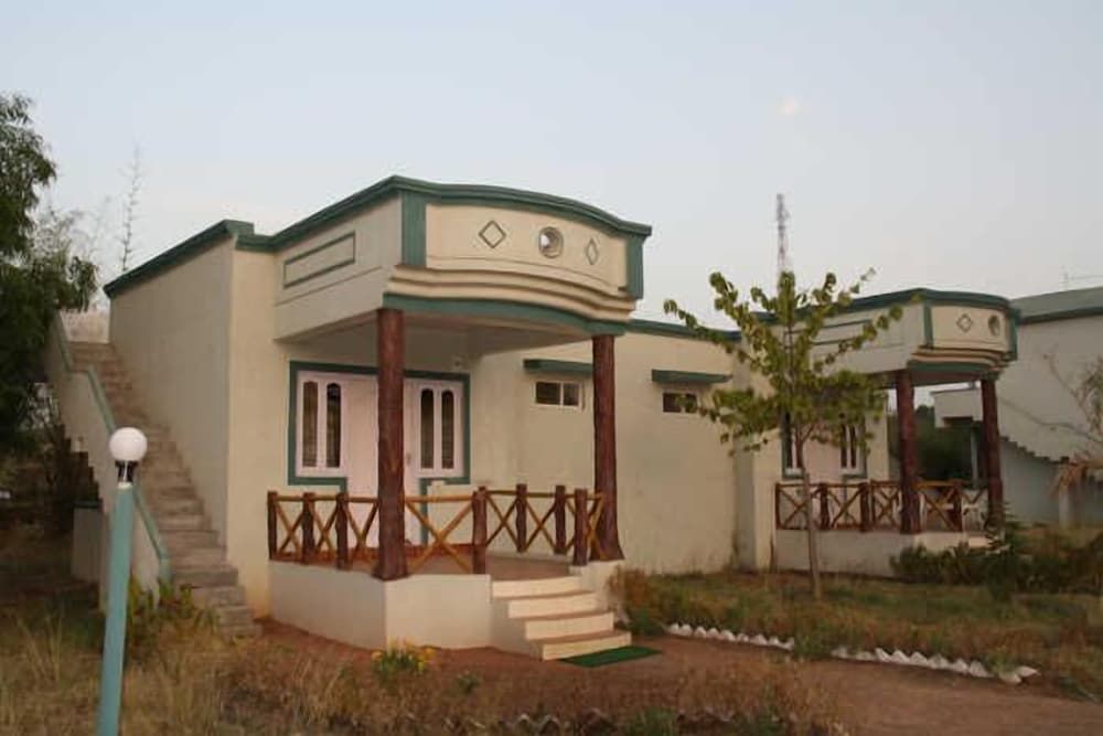 undefined United-21 Tiger's Habitat