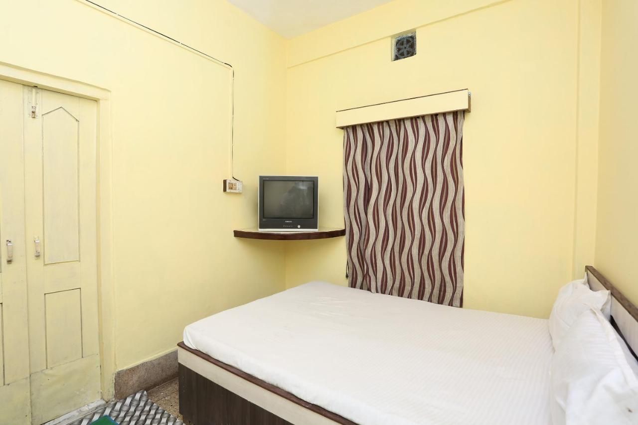 undefined SPOT ON 40303 Hotel Surya 10