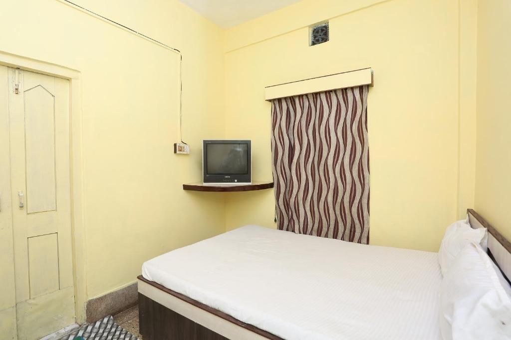undefined SPOT ON 40303 Hotel Surya 7