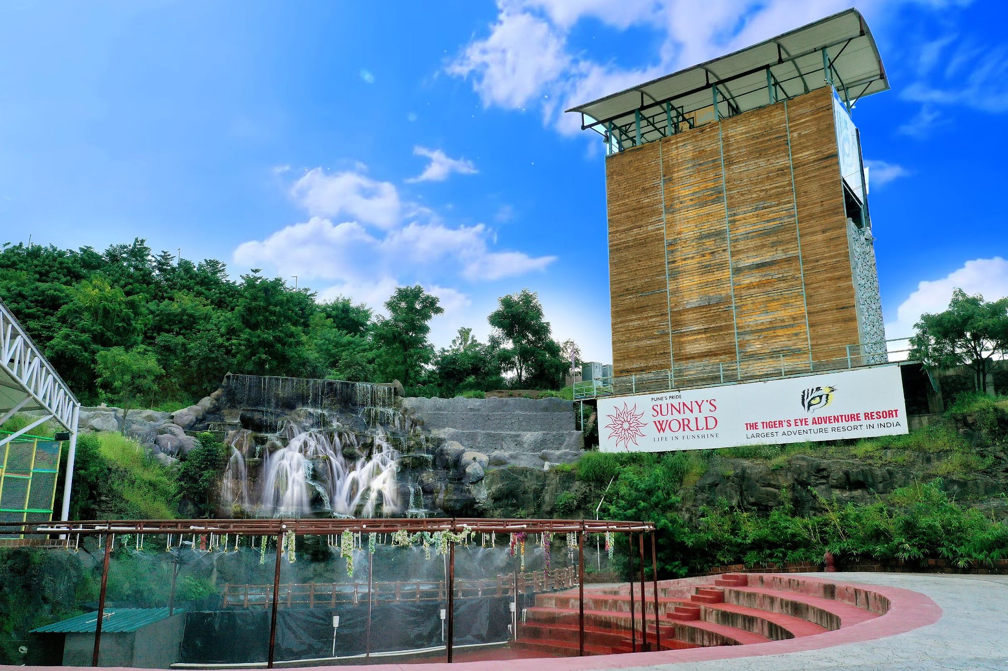 undefined Sunnys World 8