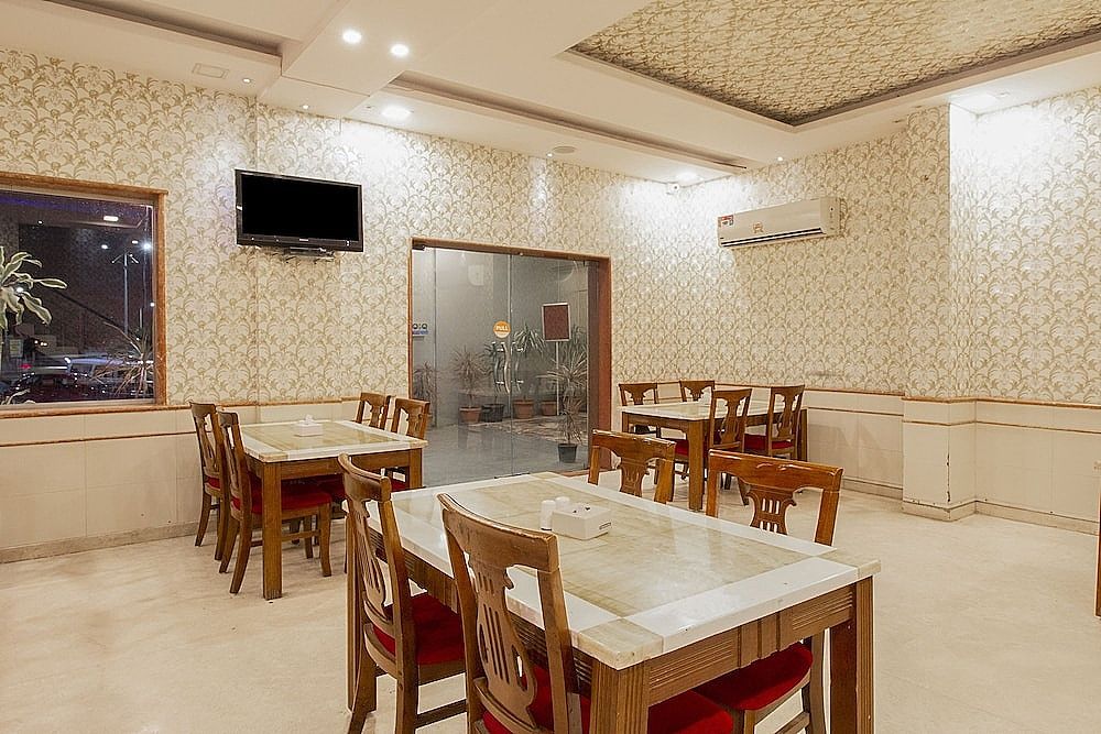 undefined Capital O 40904 Hotel Satish Executive 8
