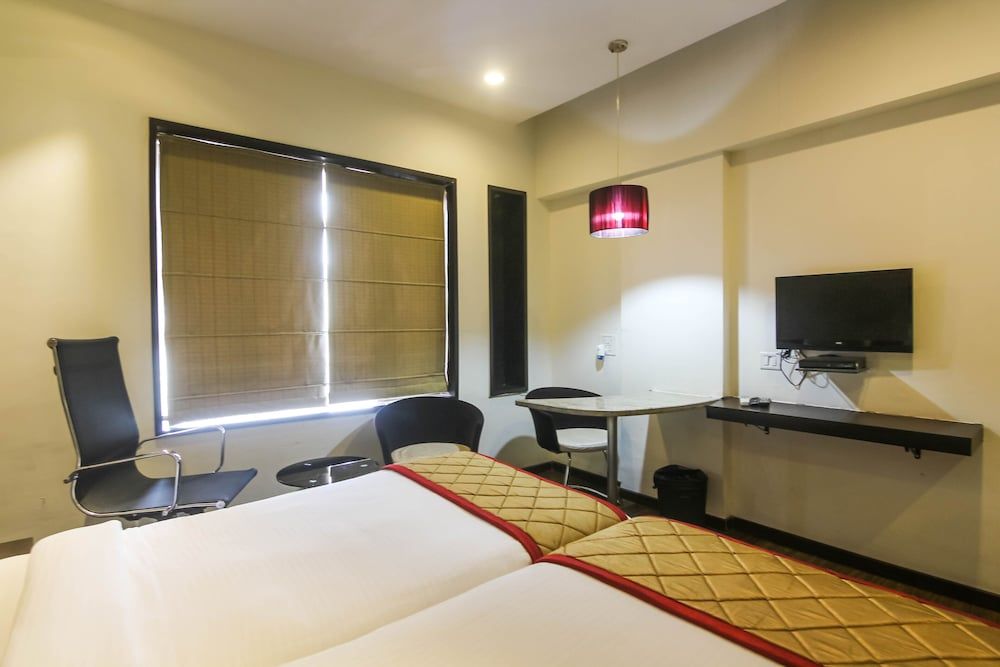 Mint Lxia Executive Double or Twin Room 37