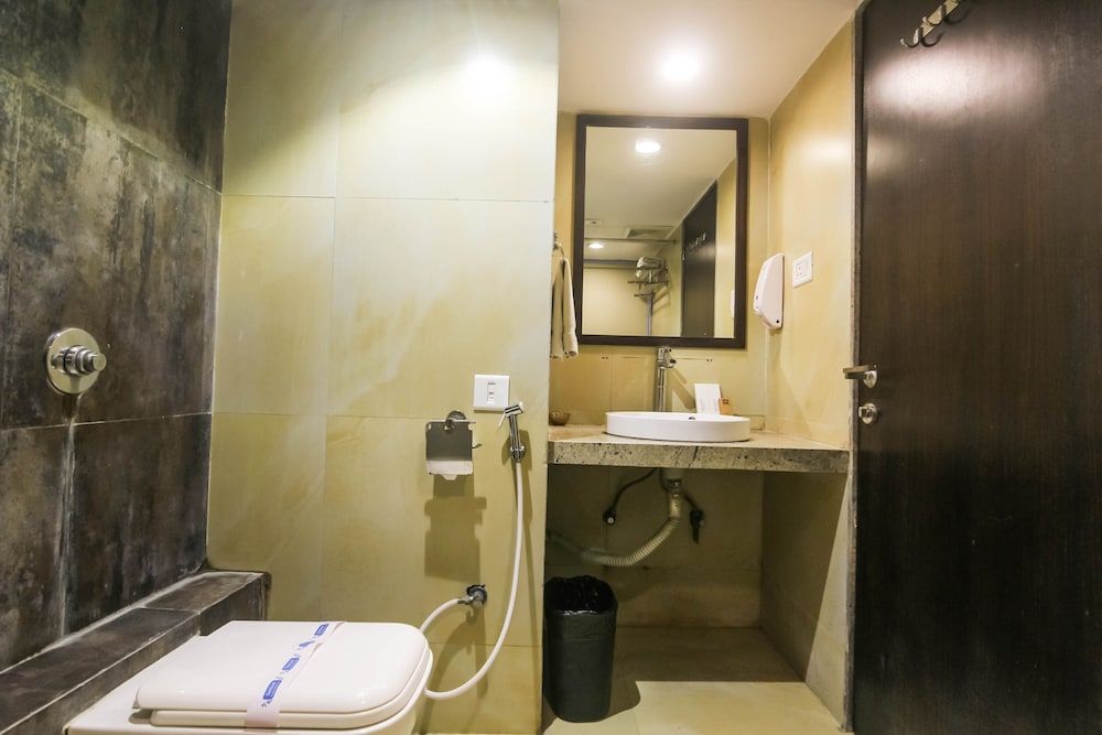 Mint Lxia Executive Double or Twin Room 27