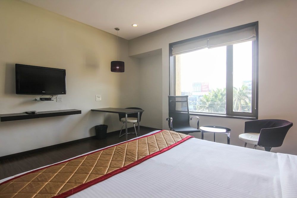 Mint Lxia Executive Double or Twin Room 41