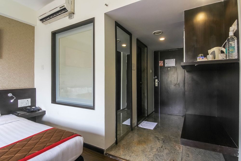 Mint Lxia Executive Double or Twin Room 32