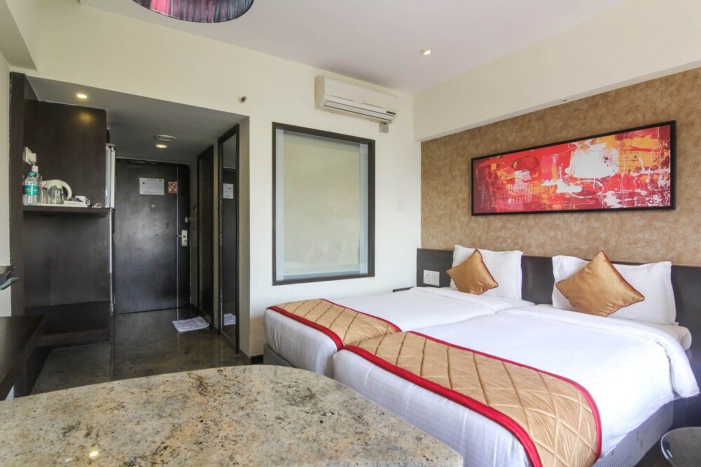 Mint Lxia Executive Double or Twin Room 5