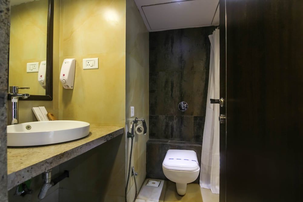 Mint Lxia Executive Double or Twin Room 31