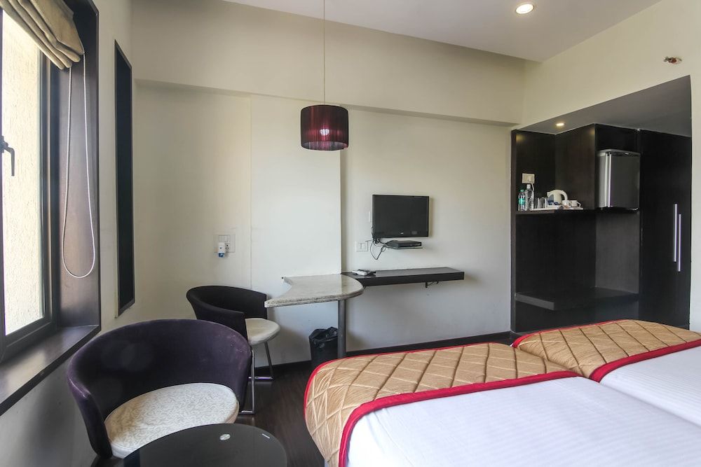 Mint Lxia Executive Double or Twin Room 36