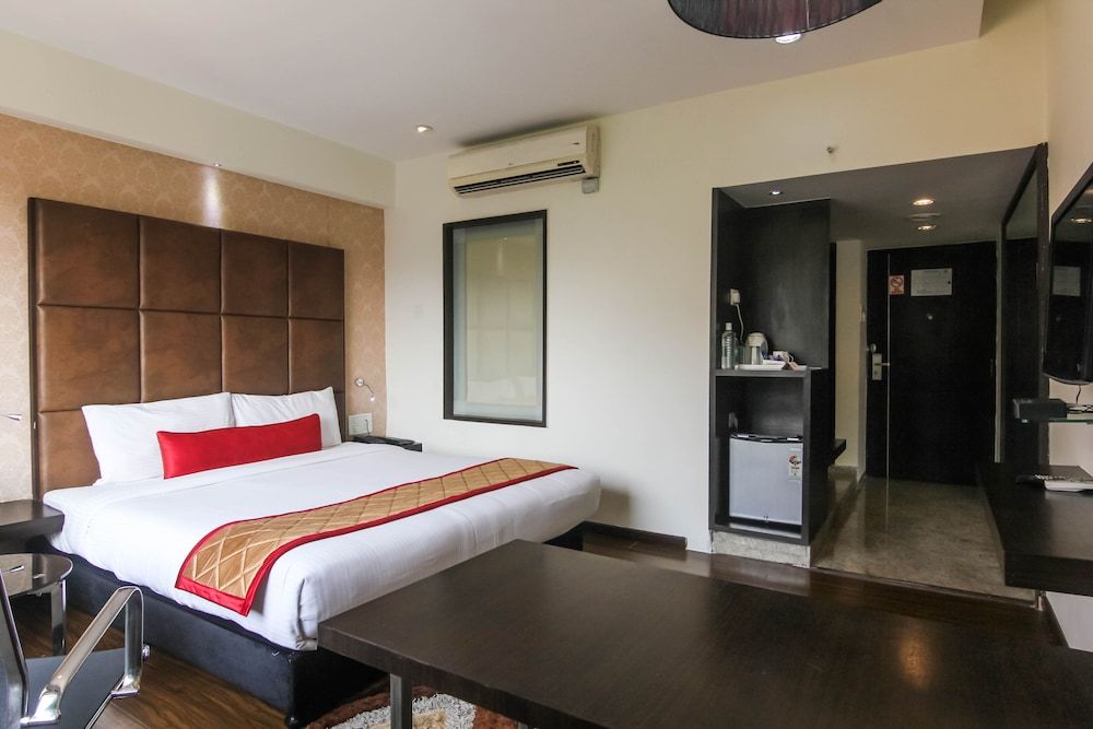 Mint Lxia Executive Double or Twin Room 4