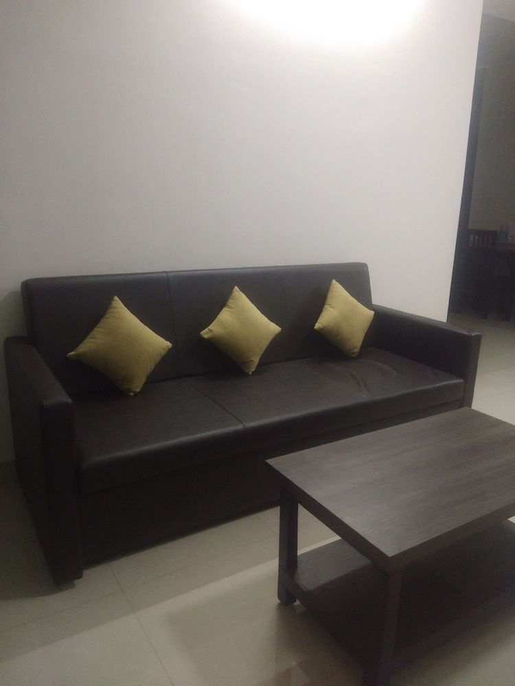 CTS INN Deluxe Double Room 12