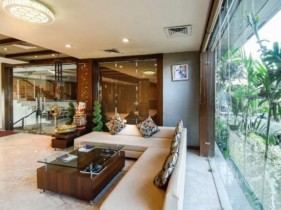 Hotel Shiv Villas Deluxe Twin Room 7