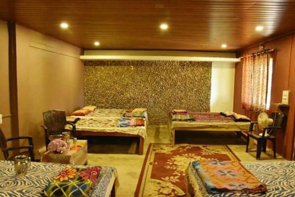 Dandeli Mysa RC - Hostel