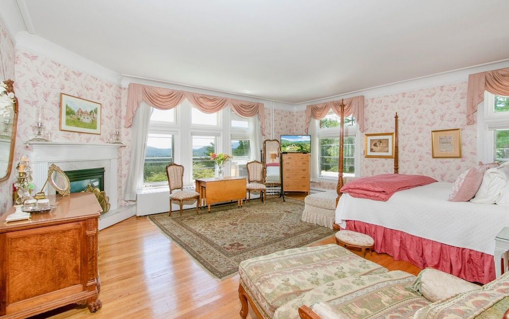Mansion, Honeymoon Suite, Fireplace, Jacuzzi, Panaramic Views