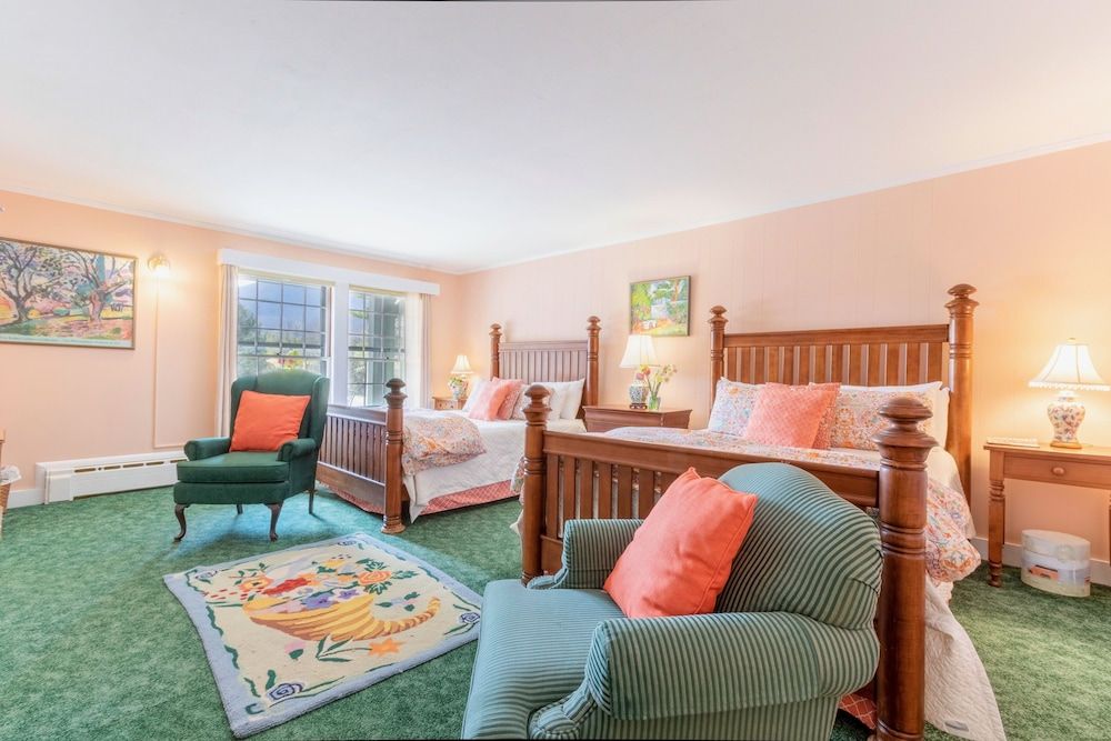 Villa 2 Queens, family, spacious, dog friendly, resort views