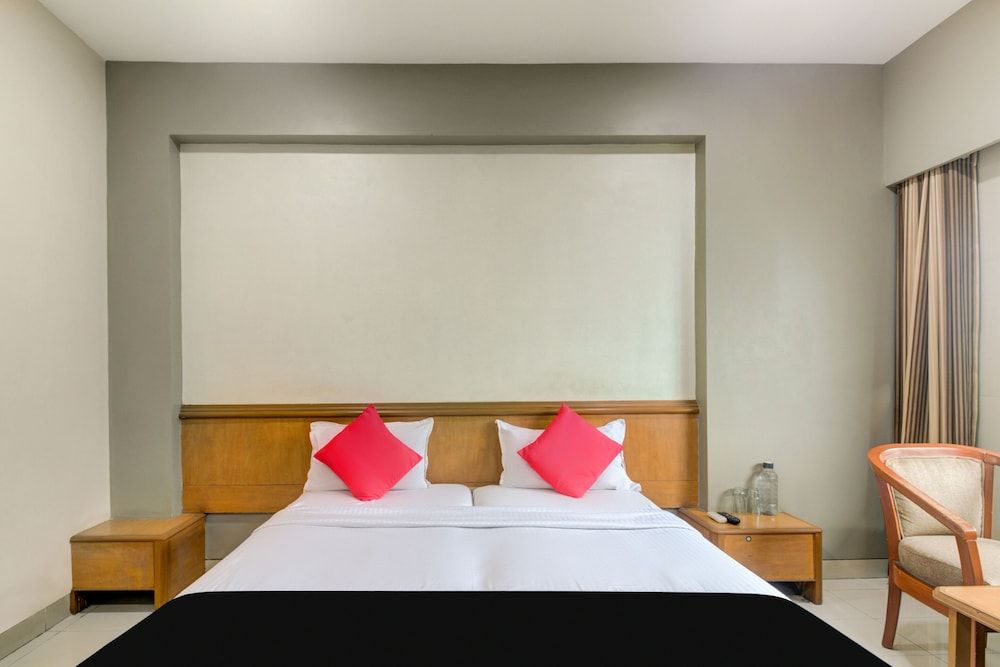 Capital O 45621 Tuliipstays Hotel Ashok Bhiwandi Double or Twin Room 7