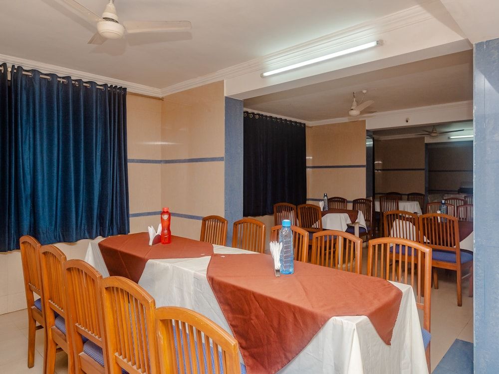 undefined TULIIPSTAYS - Hotel Ashok Bhiwandi 6