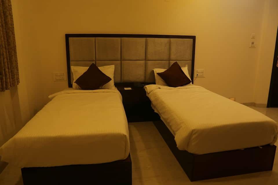 Treebo Westview Deluxe Room 5