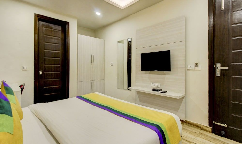 Treebo Trend Surya Residency Standard Room 2