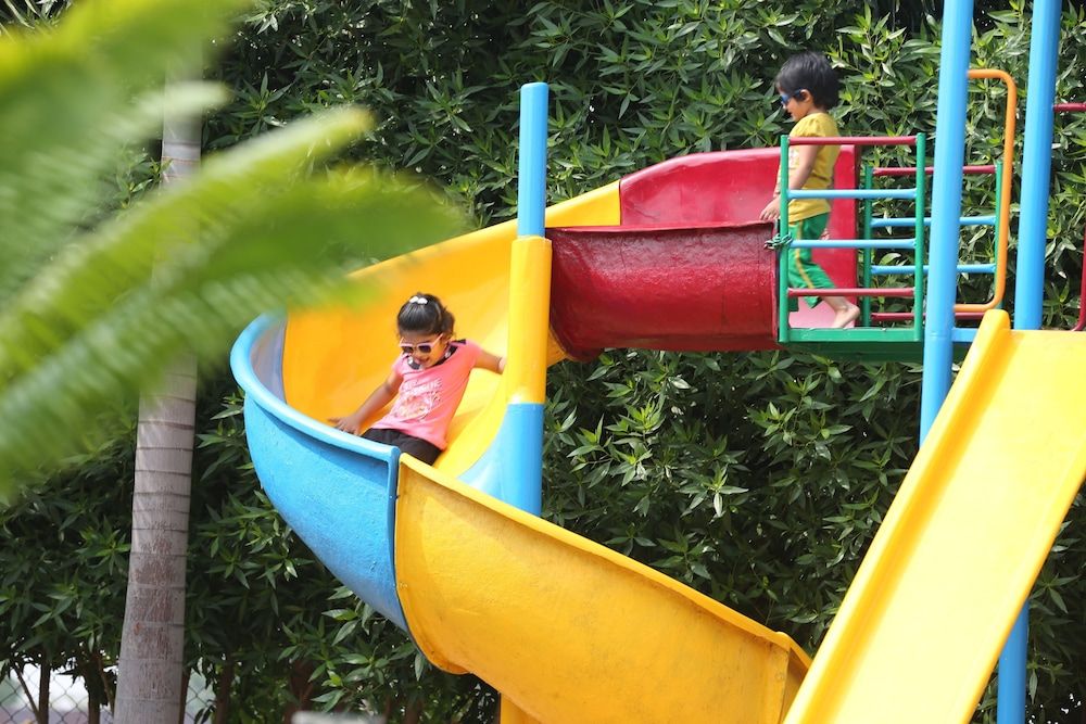 Children's play area - outdoor