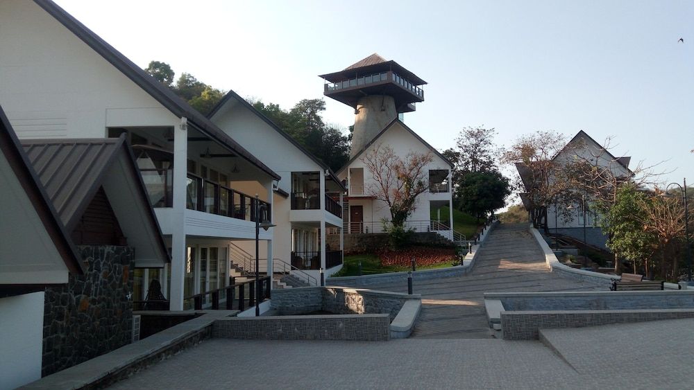 Juvana Resort & Spa 