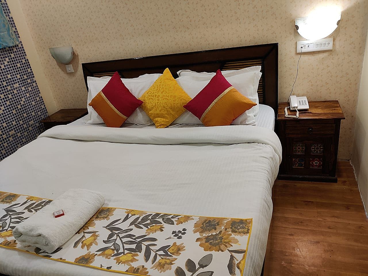 Hotel Pathik Dehradun  Premium Triple Room 3